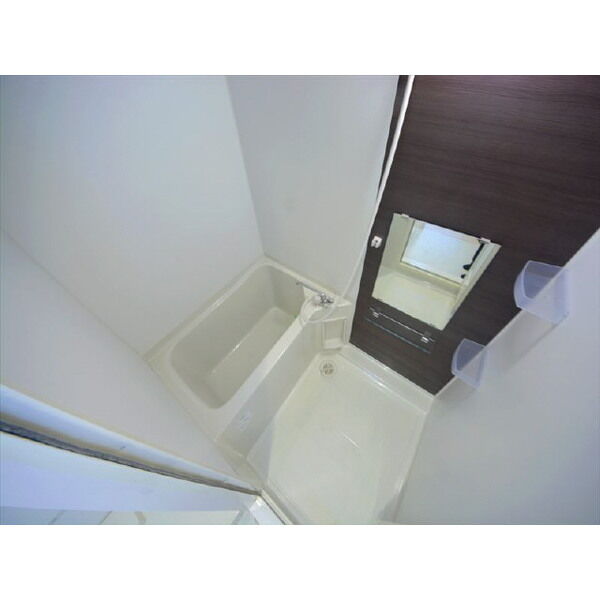 Grandi Utsubo Parkの室内写真3枚目