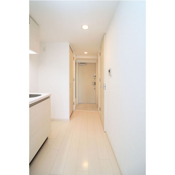 アドバンス新大阪ラシュレの室内写真4枚目