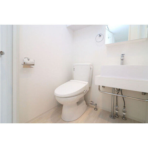 アドバンス新大阪ラシュレの室内写真9枚目