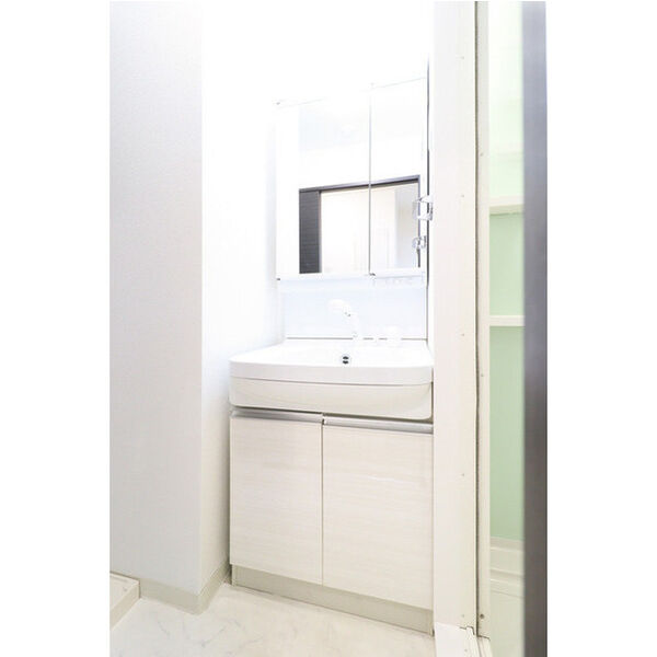 アドバンス大阪城アンジュの室内写真7枚目