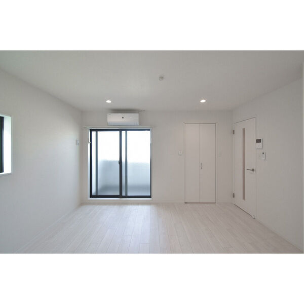 ハーモニーテラス勧修寺平田町IIの室内写真1枚目