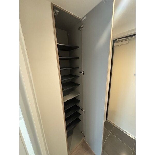 グランシティレジデンス 京都西院の室内写真9枚目