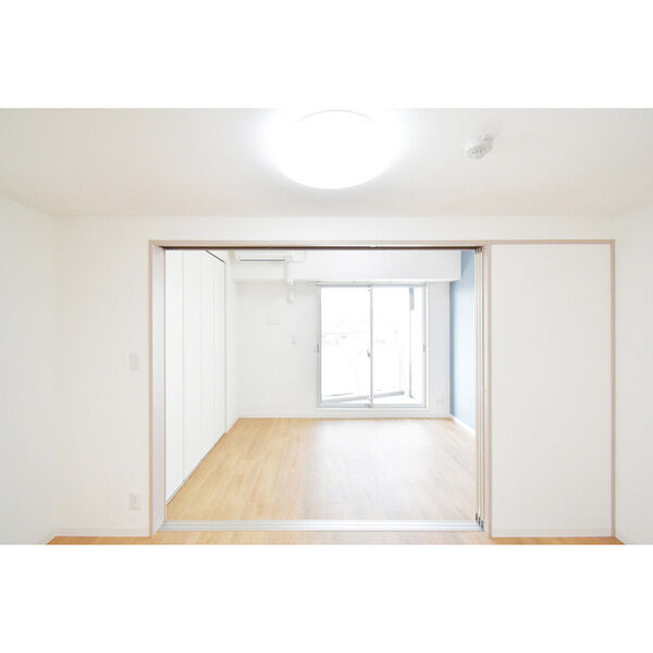 ARCA西京極の室内写真1枚目