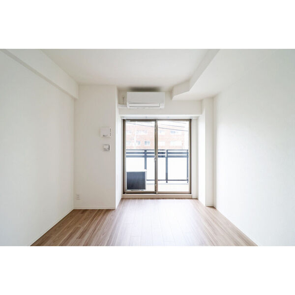 GENOVIA神戸湊川公園の室内写真1枚目