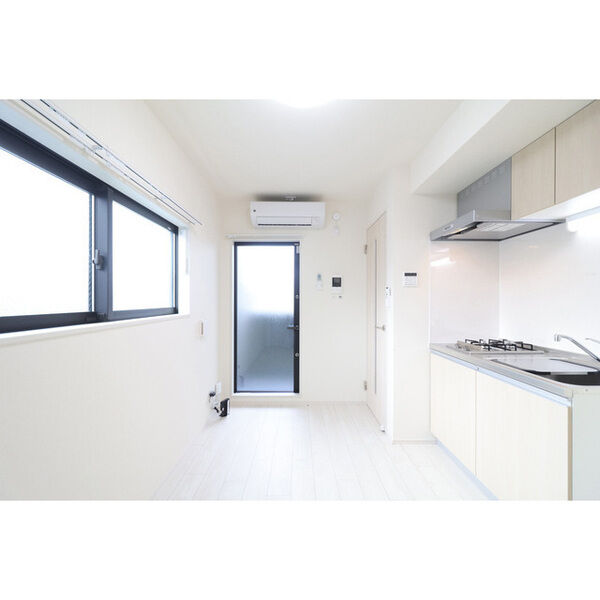 ハーモニーテラス港晴の室内写真1枚目