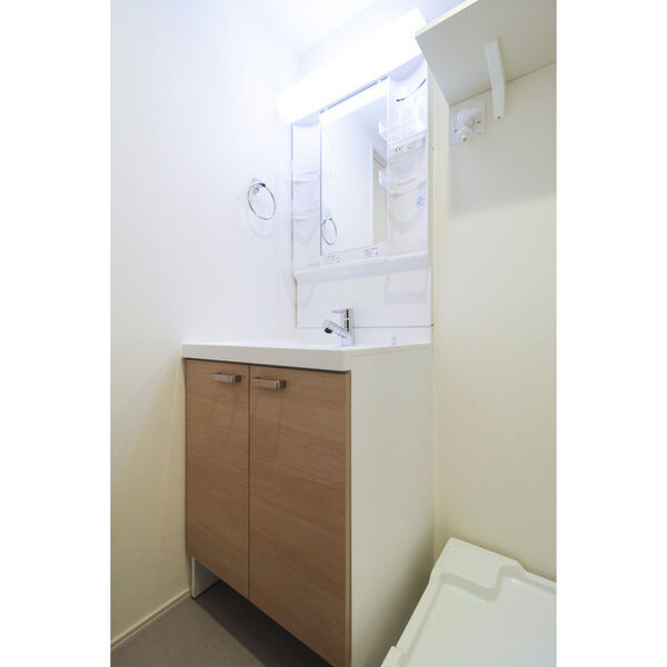 ハーモニーテラス港晴の室内写真8枚目