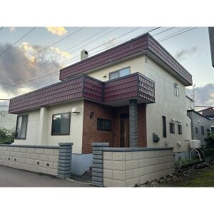 八軒7条東2丁目貸家