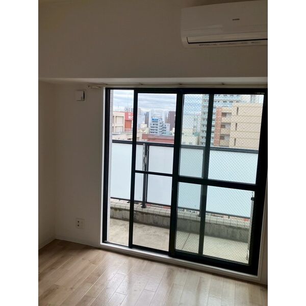 Blue Bee桜川駅前の室内写真2枚目