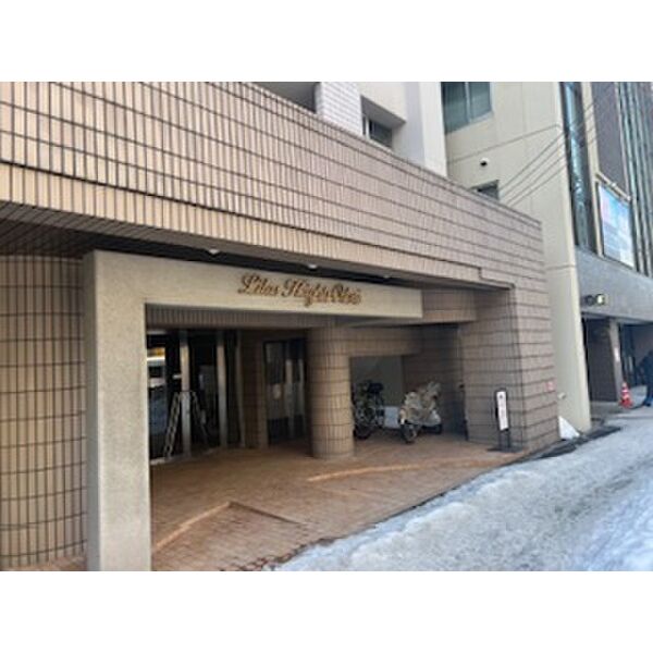 リラハイツ大通 画像2