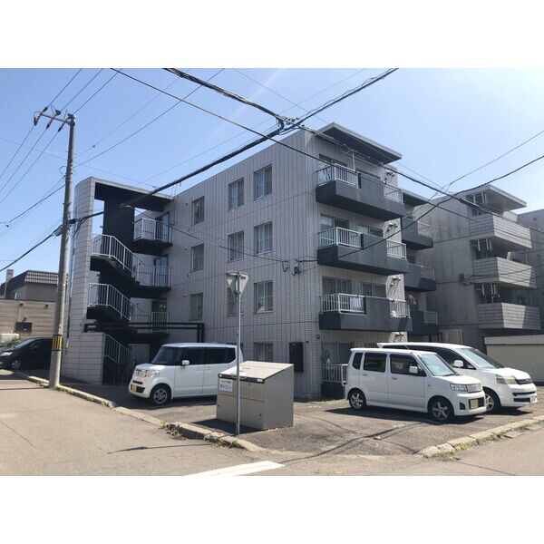 ベルトピア札幌Ⅲ 画像1