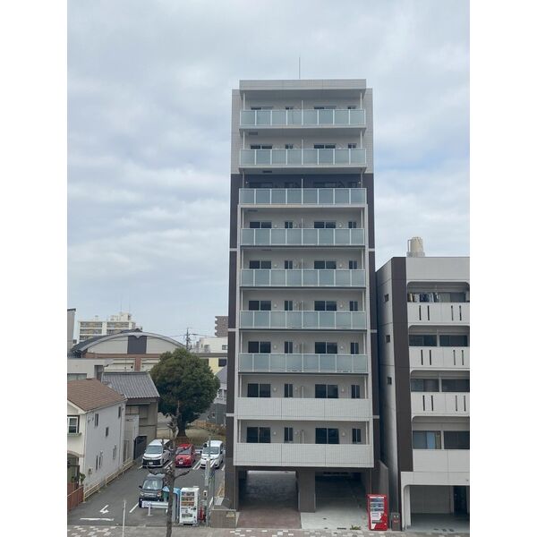 リアプロマンション外観