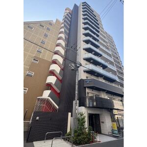 セレニテ本町リアン