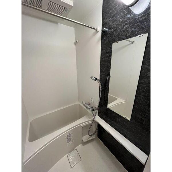 エスリードレジデンス大阪福島イーストの室内写真3枚目