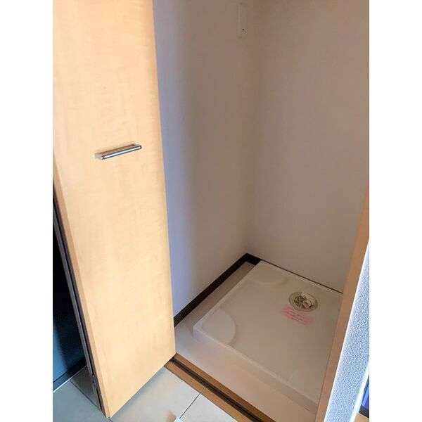 オーキッドレジデンス塚本の室内写真4枚目