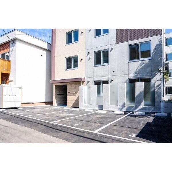 エアフォルク学園前 画像2