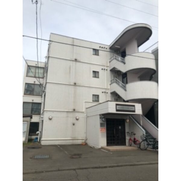 サイレンス宮の森公園前 画像1