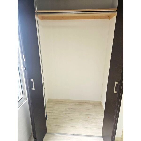 コンフォルト美園 C棟 画像4