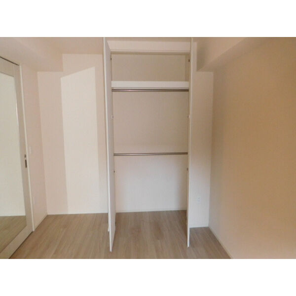 姫路ザ・レジデンスの室内写真6枚目