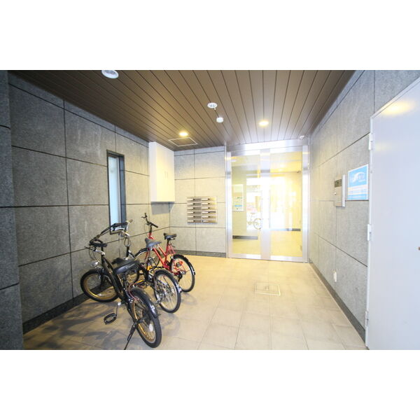 プライムコート新大阪の外観3枚目