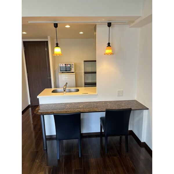 セレニテ梅田北Premiumの室内写真3枚目