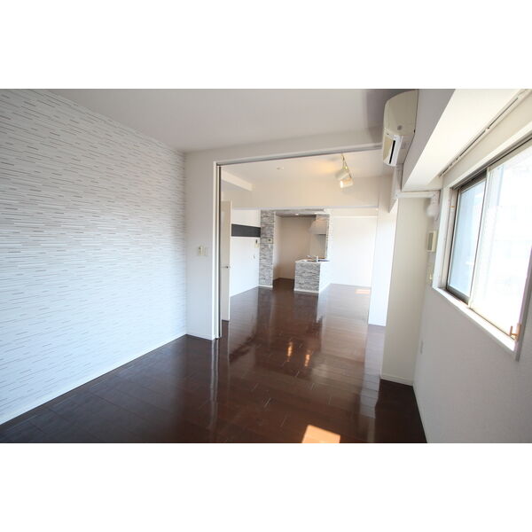 アスール江坂3rdの室内写真2枚目