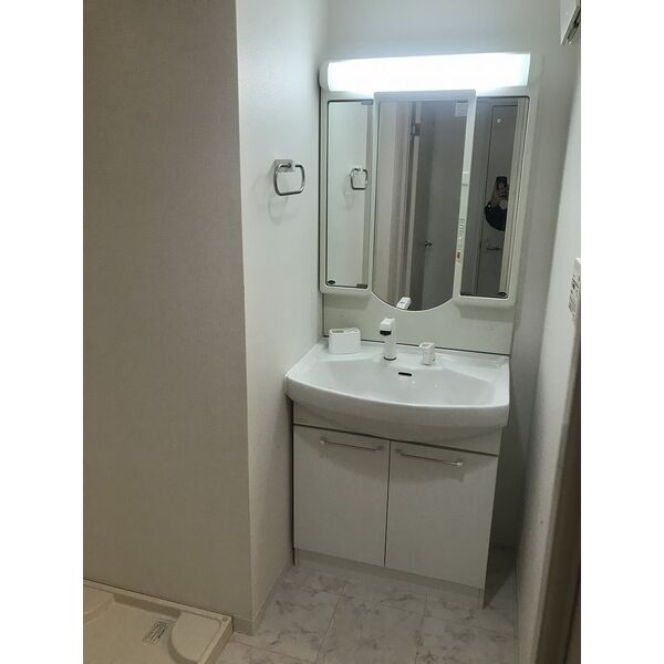 クレア・ド・ルーン伊丹の室内写真6枚目