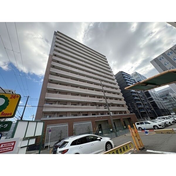 セレッソコート新大阪の外観2枚目