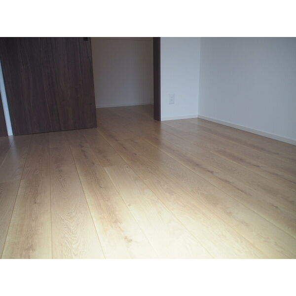 Luxe本町の室内写真6枚目