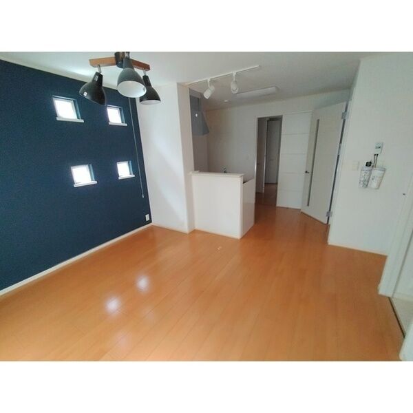 パラドール宝塚の室内写真1枚目