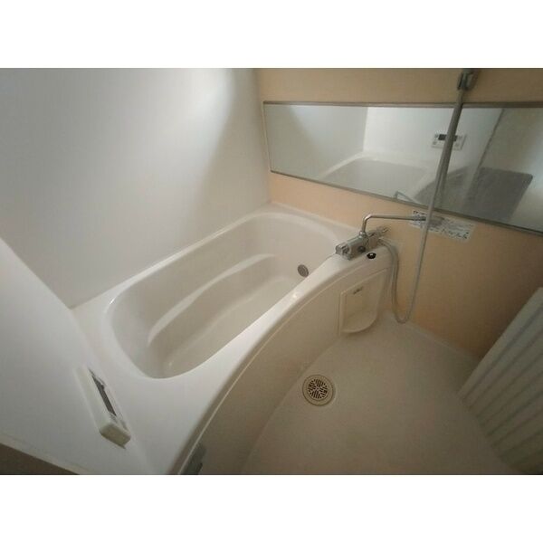 パラドール宝塚の室内写真3枚目