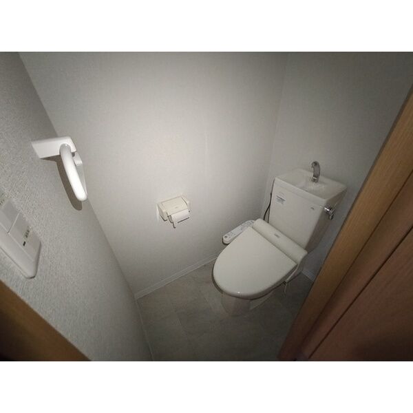 アレス六甲の室内写真4枚目