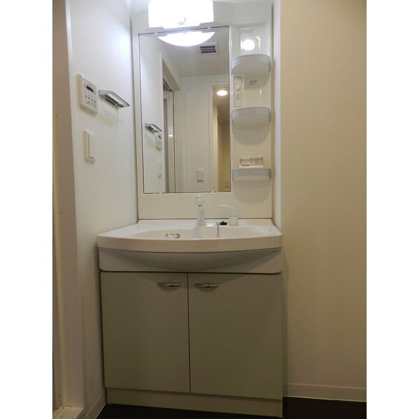 ランドセントラル梅田の室内写真15枚目