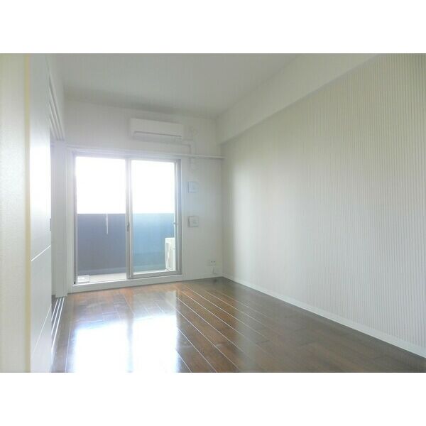 ランドセントラル梅田の室内写真3枚目