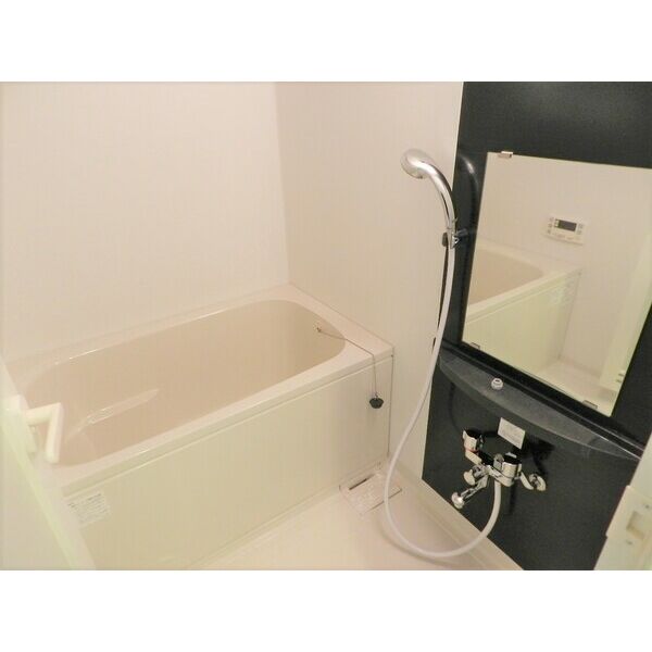 ランドセントラル梅田の室内写真6枚目