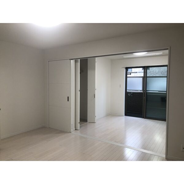 セレニティ田川北B棟の室内写真1枚目