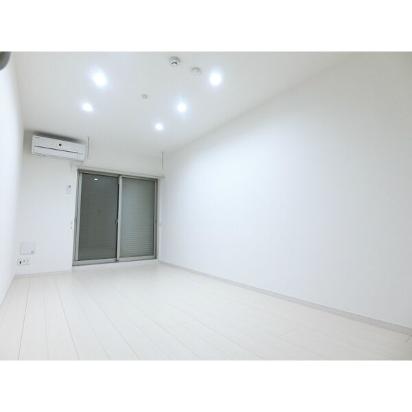 リブリ・徒然草の室内写真1枚目