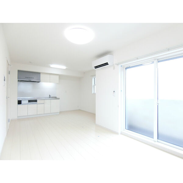 リブリ・長尾の室内写真1枚目