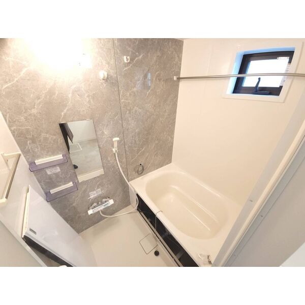 REGIES中百舌鳥の室内写真8枚目