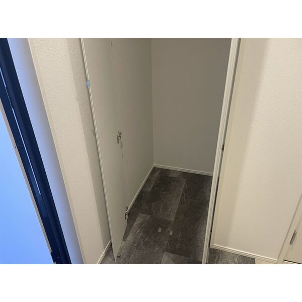 REGIES立花町の室内写真2枚目