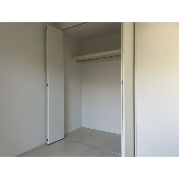 REGIES立花町の室内写真8枚目