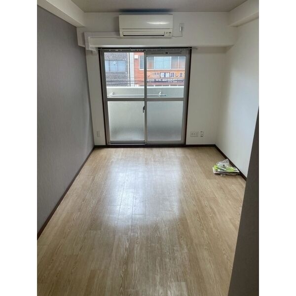 ES-Grande大阪福島の室内写真1枚目