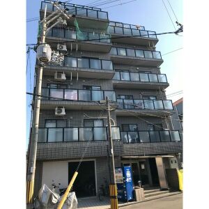エル三津屋