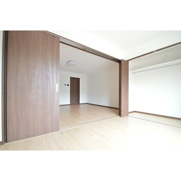 プレジール帝塚山の室内写真4枚目