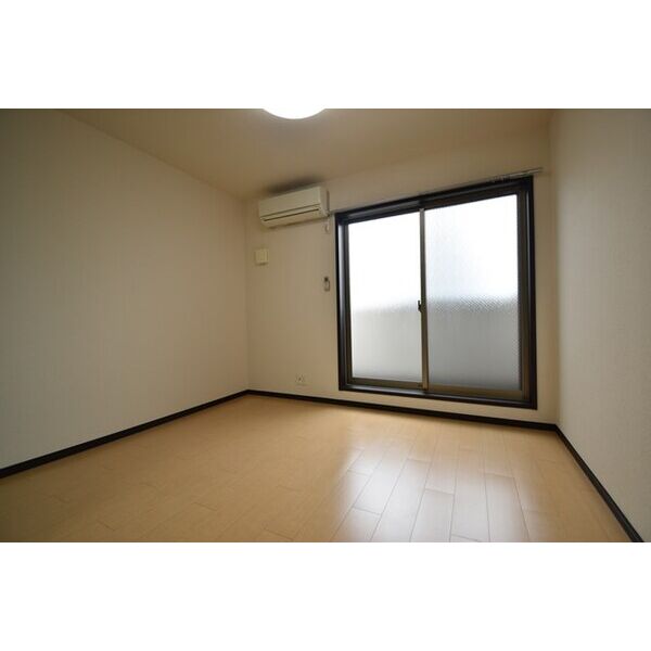 フジパレス吹田穂波公園の室内写真4枚目