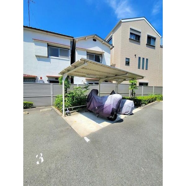 Loyal f Maison(ロイヤルエフメゾン)の室内写真2枚目