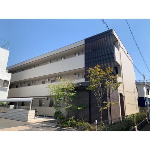 Ys’courtの外観2枚目