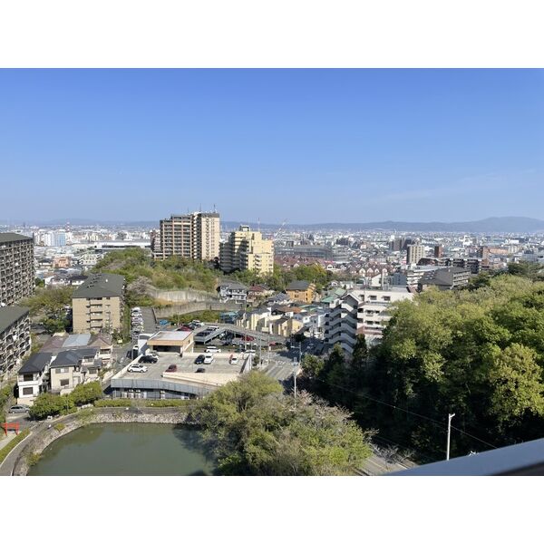 ミリカ・ヒルズI街区D棟の外観2枚目