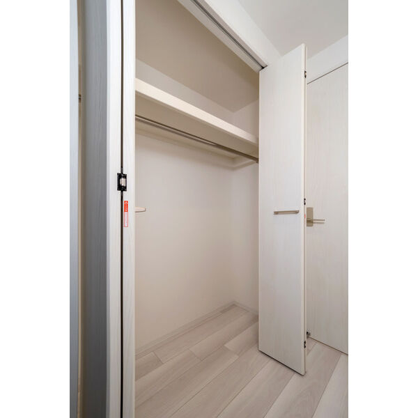 レジデンス大阪福島フォルテの室内写真9枚目