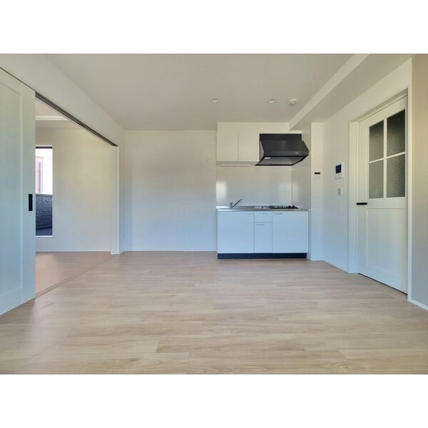 Louis Apartment 長瀬ノールの室内写真1枚目