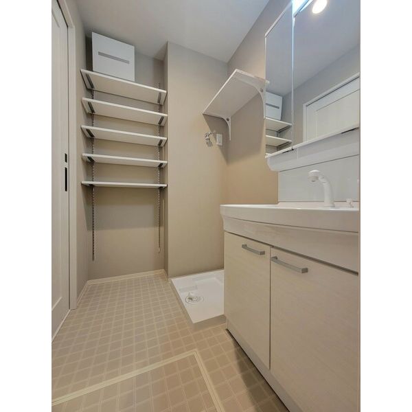 Louis Apartment 豊中蛍池 イーストの室内写真31枚目